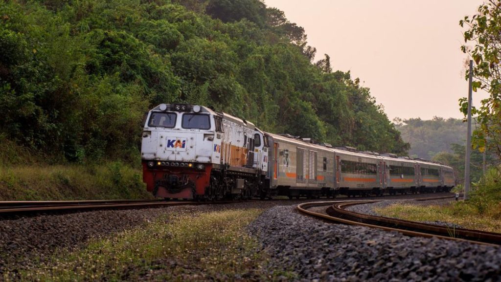 Kaca Ka Jayakarta Pecah Dilempar Batu 4 Bocah Di Nganjuk Diamankan