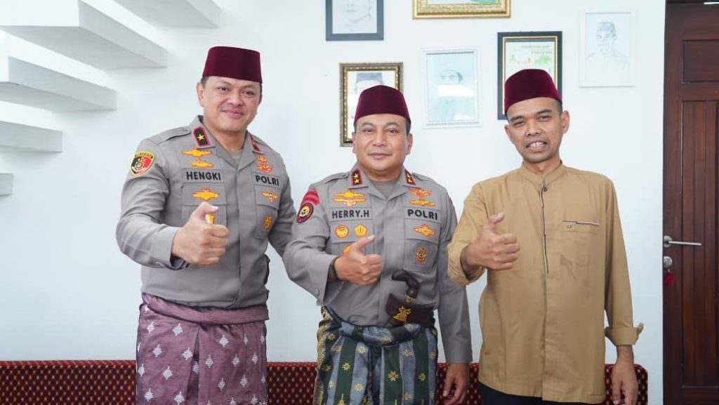 Kapolda Wakapolda Riau Temui Uas Di Kampar Perkuat Sinergi Jaga Kamtibmas