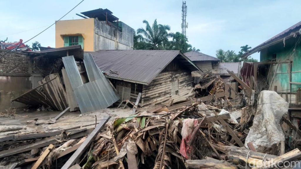 Bnpb 3 Daerah Di Aceh Masih Tanggap Darurat Bencana Korban Tewas 1 204