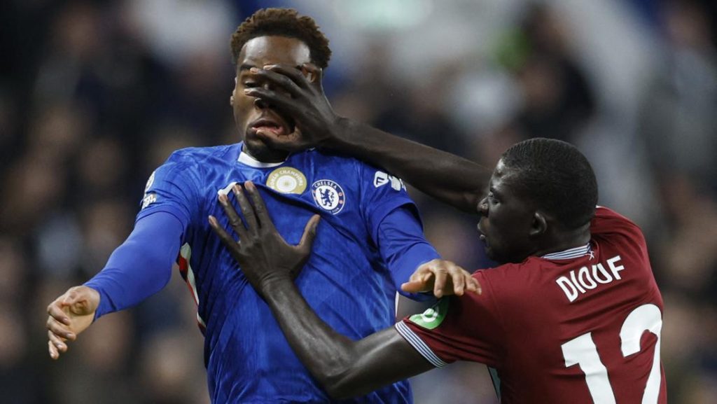 Chelsea Tertinggal 0 2 Dari West Ham Di Babak Pertama