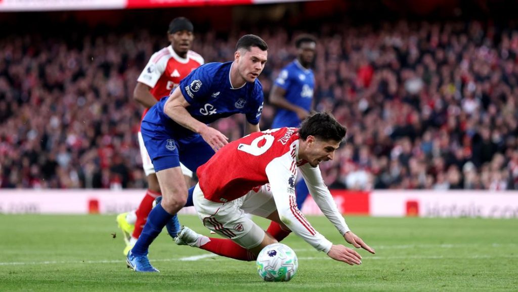 Babak I Penyelamatan Gemilang Calafiori Warnai Laga Arsenal Vs Everton 0 0