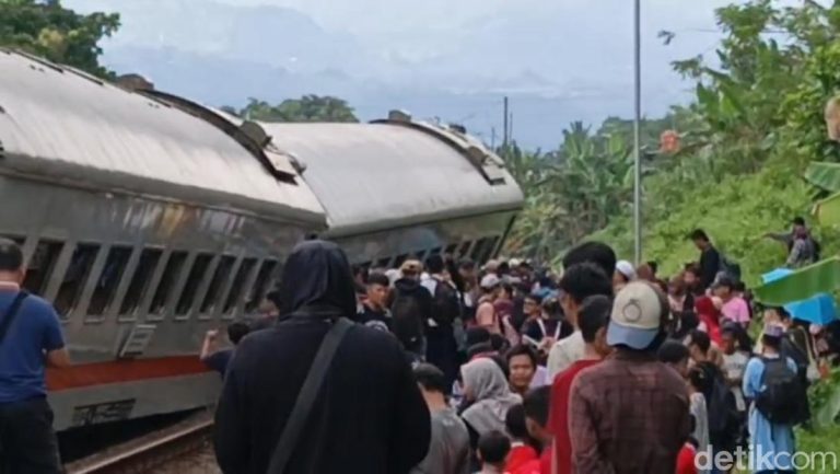 Kai Batalkan 8 Perjalanan Imbas Anjloknya Ka Bangunkarta Di Brebes