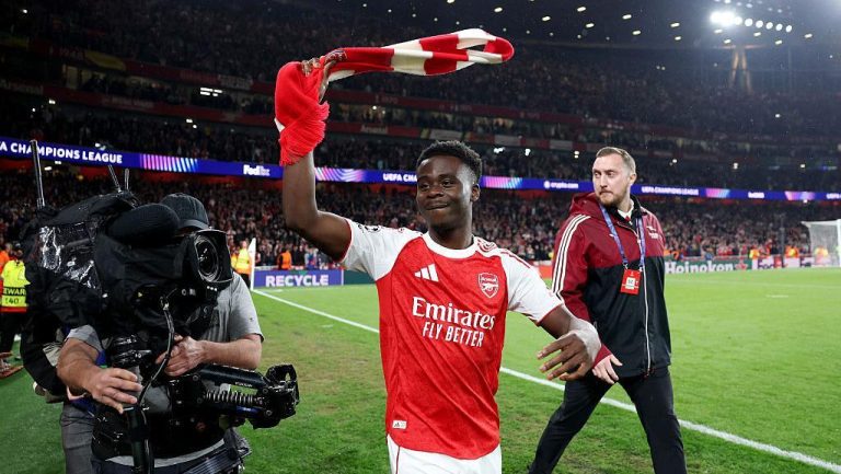 Legenda Arsenal Sindir Balik Rooney Mari Rayakan Ke Final