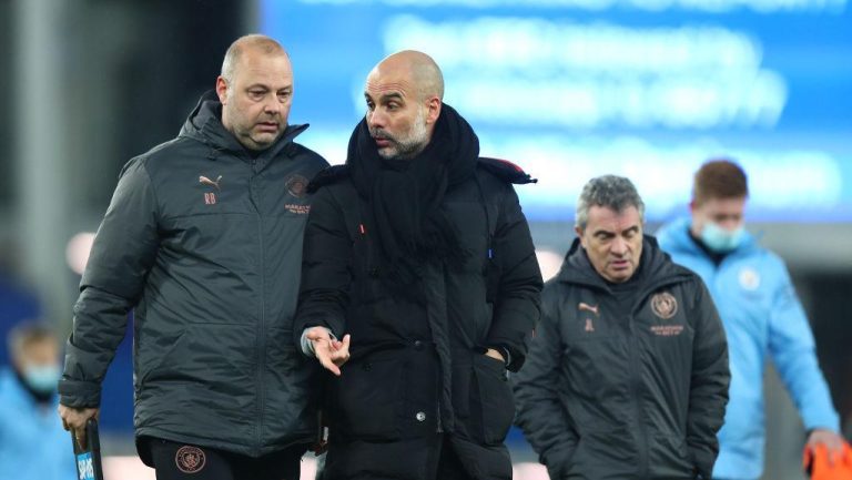 Pep Guardiola Tak Bicara Sendiri Sosok Misterius Itu Akhirnya Terungkap