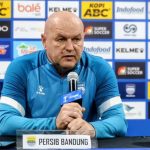 Resmi Bojan Hodak Lepas Jabatan Pelatih Persib Ambil Peran Baru
