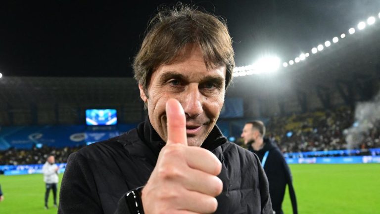 Antonio Conte Kirim Pesan Perpisahan Singkat Untuk Napoli Via Medsos